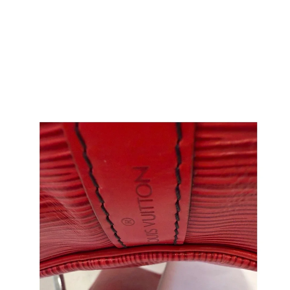 Authentic Louis Vuitton‎ Red Epi Leather Drawstring Noe Bucket Shoulder Bag